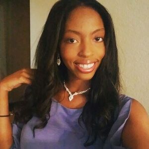 Meet your Posher, Jillian